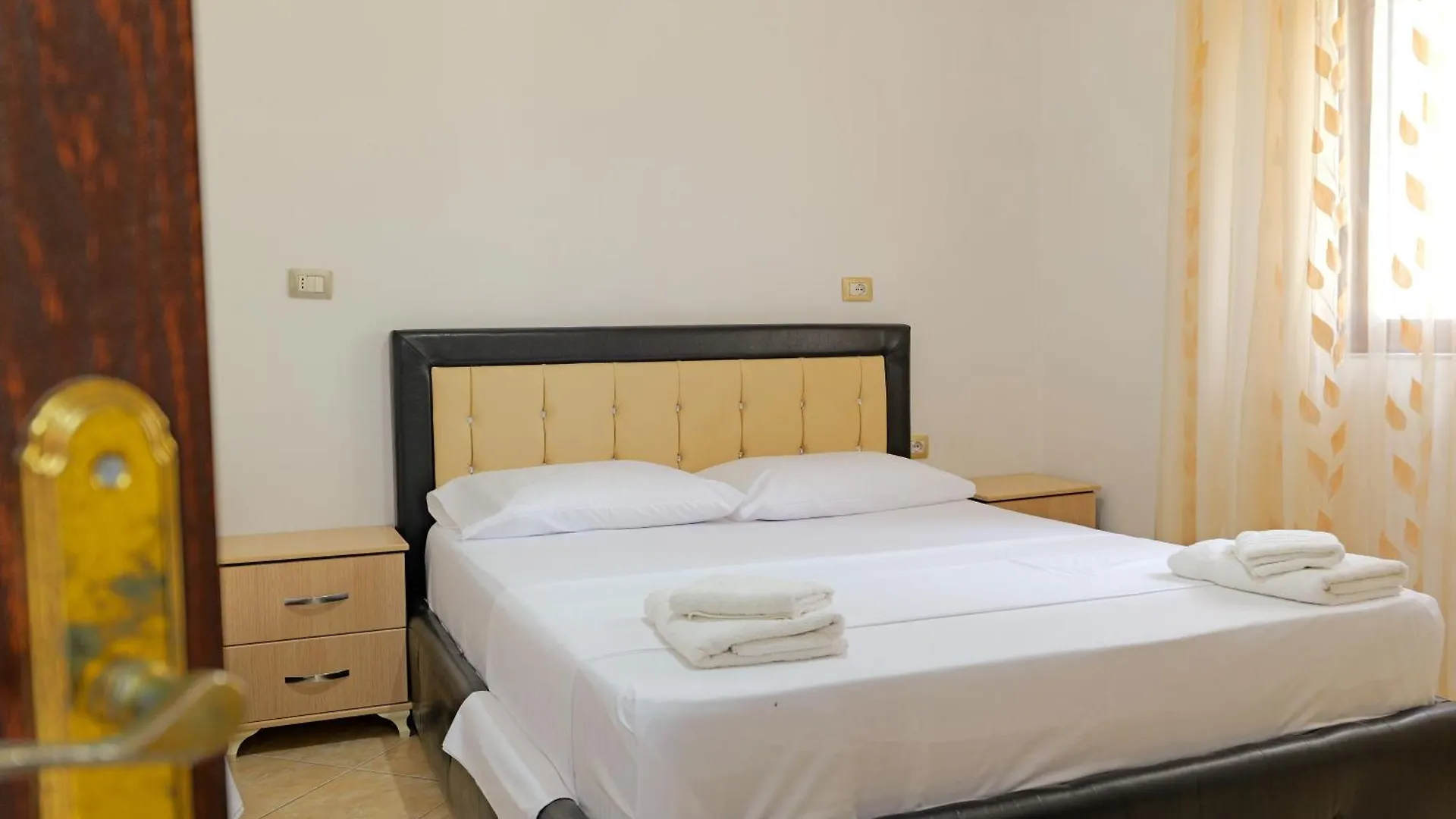 קסאמיל Brahimi Guest House דירה