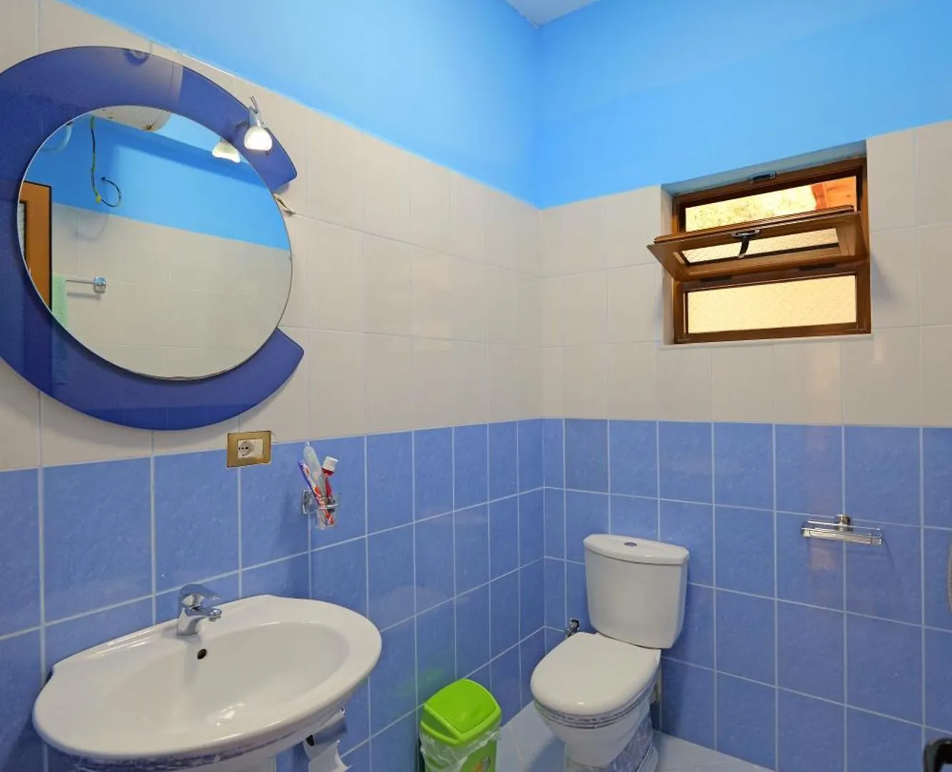 קסאמיל Brahimi Guest House דירה